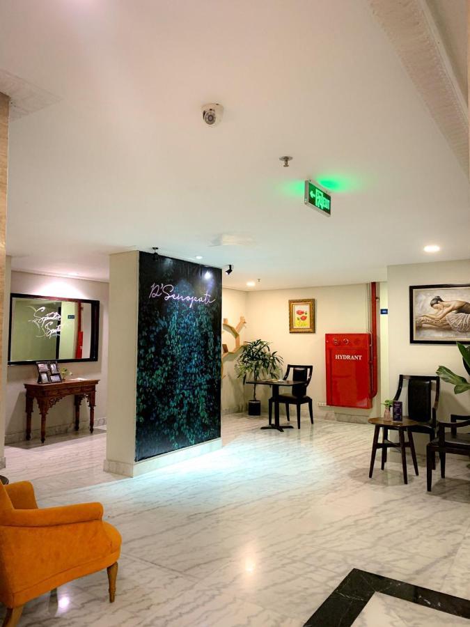 D'Senopati Malioboro Grand Hotel Yogyakarta Exterior photo