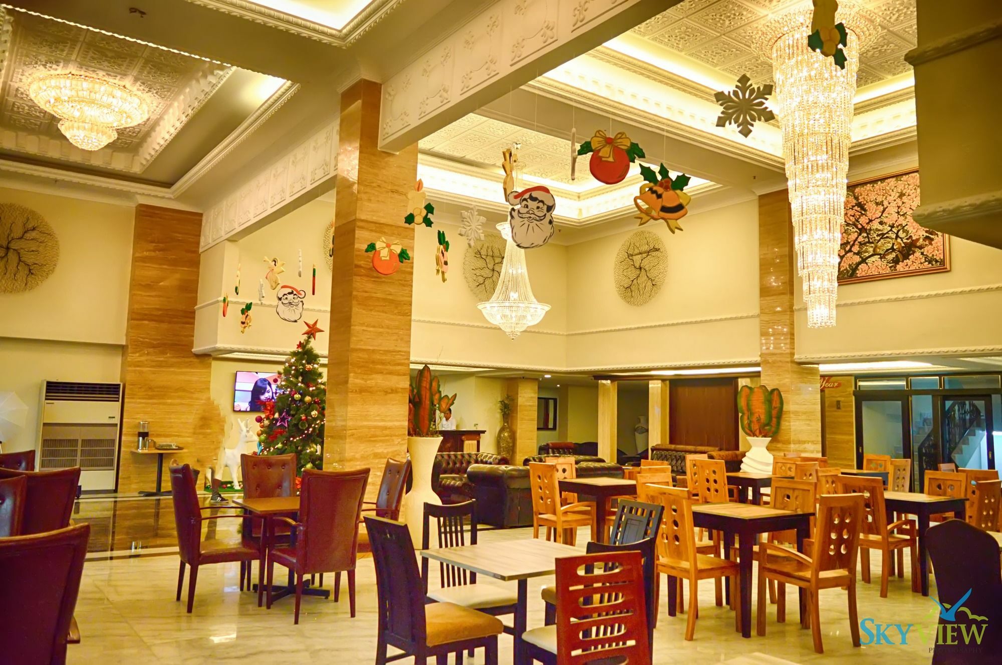 D'Senopati Malioboro Grand Hotel Yogyakarta Exterior photo